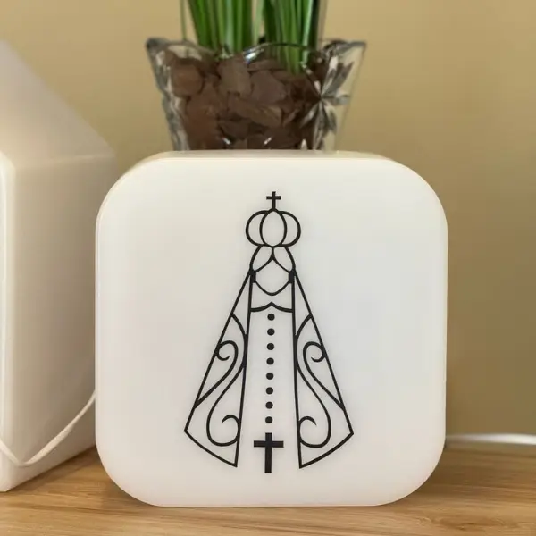 Luminária Nossa Senhora Aparecida: Fé e Luz para o Lar